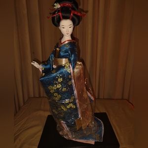 Japanese Geisha Dolls